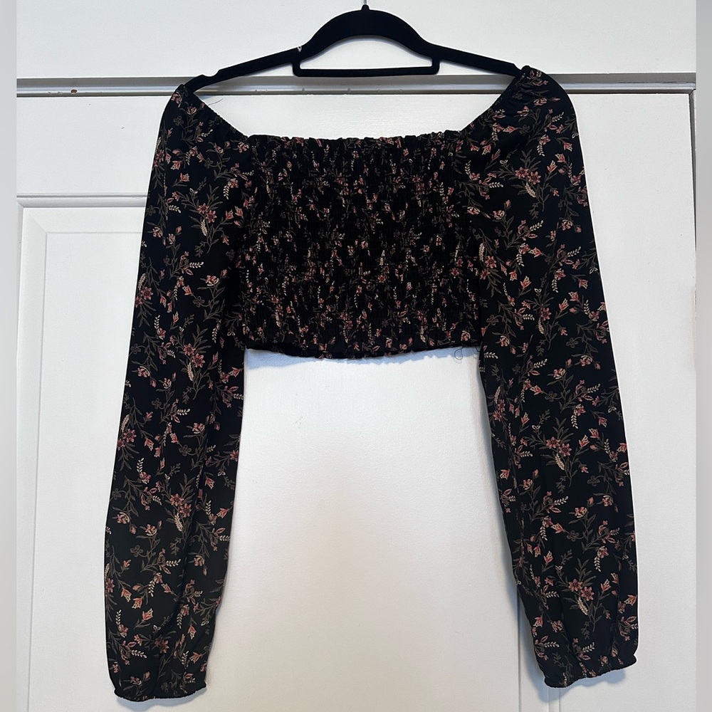 Off the shoulder floral top - Picture 2 of 4